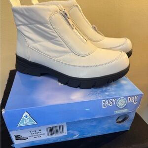 Easy Dry White Ankle Boots